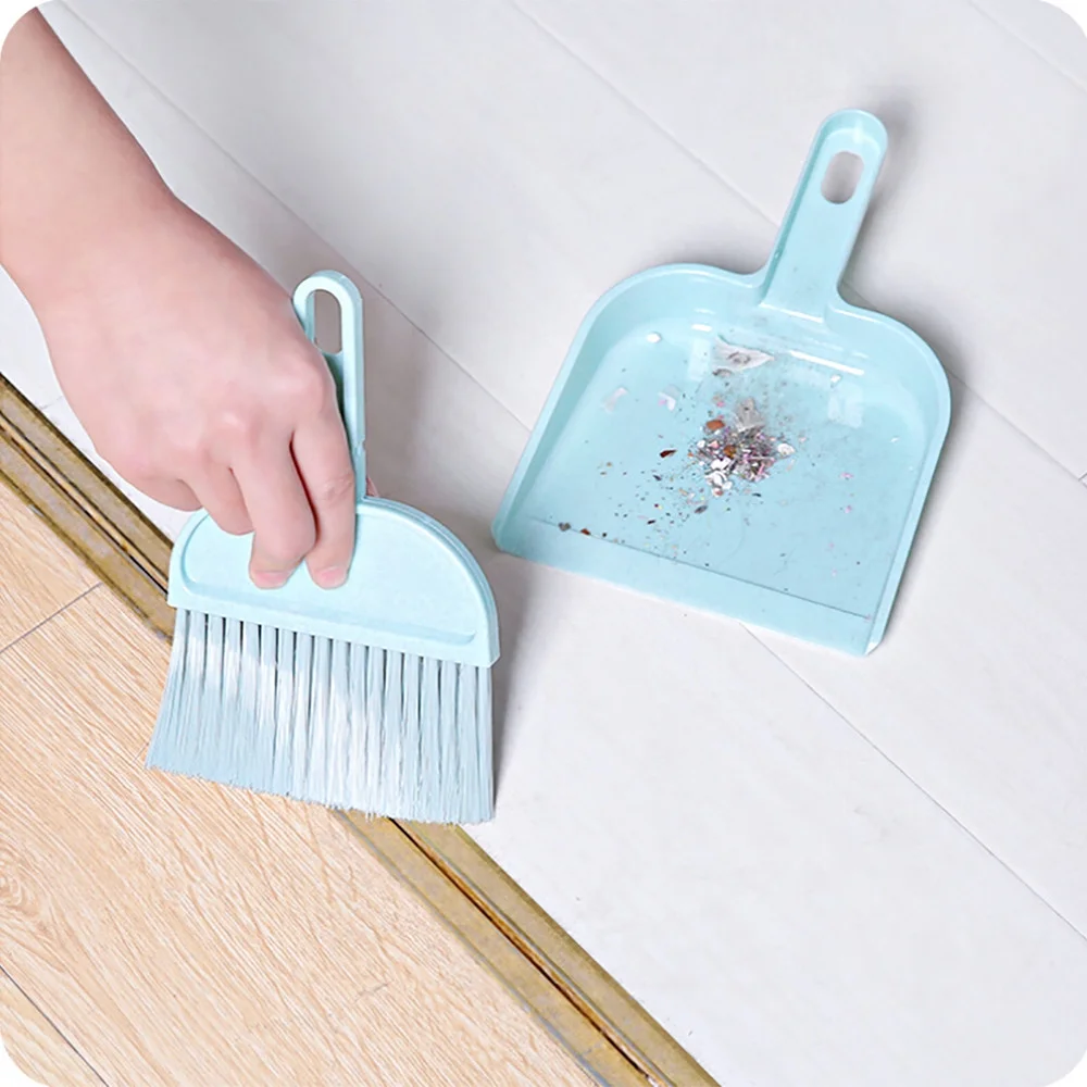 1 Pc Imported Mini Broom &amp; Dustpan Set - Perfect for Desktop