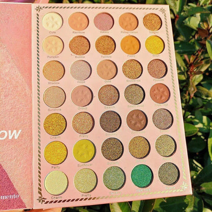 Mocallure 4 In 1 Eyeshadow Palette Book/ Eyeshadow Palette Blush