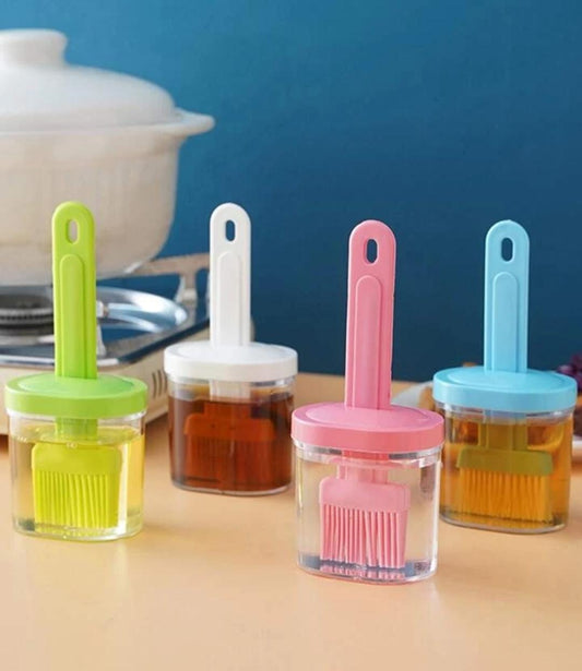 Plastic Oil Bottle Seasoning Dispenser with Silicone Rubber Bristle Brush for BBQ,