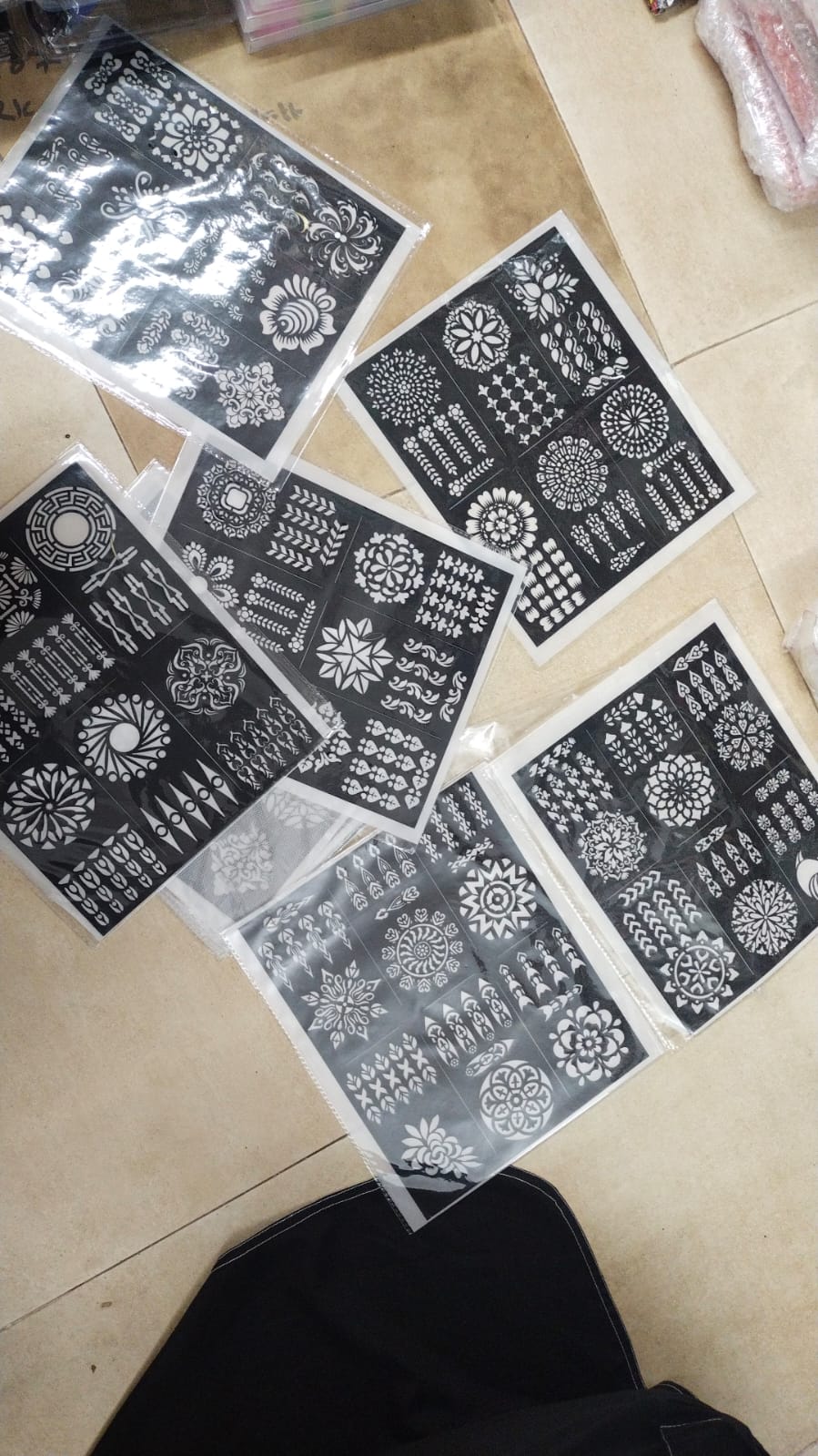 Mehndi Art stickers for hand (6pcs)