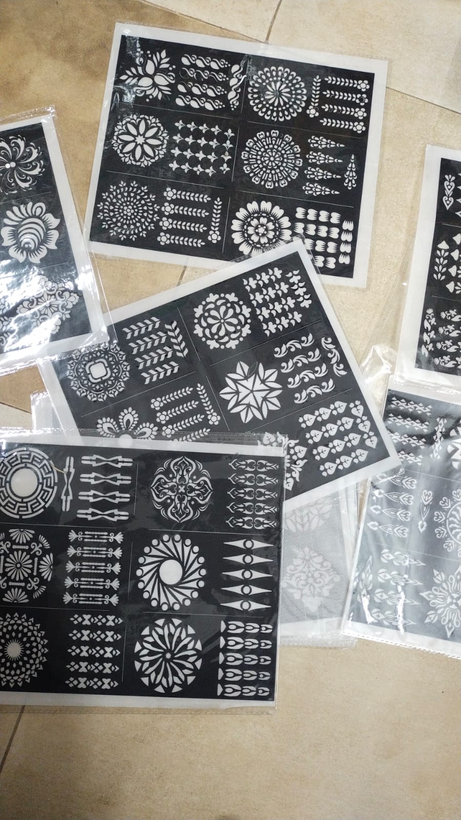 Mehndi Art stickers for hand (6pcs)