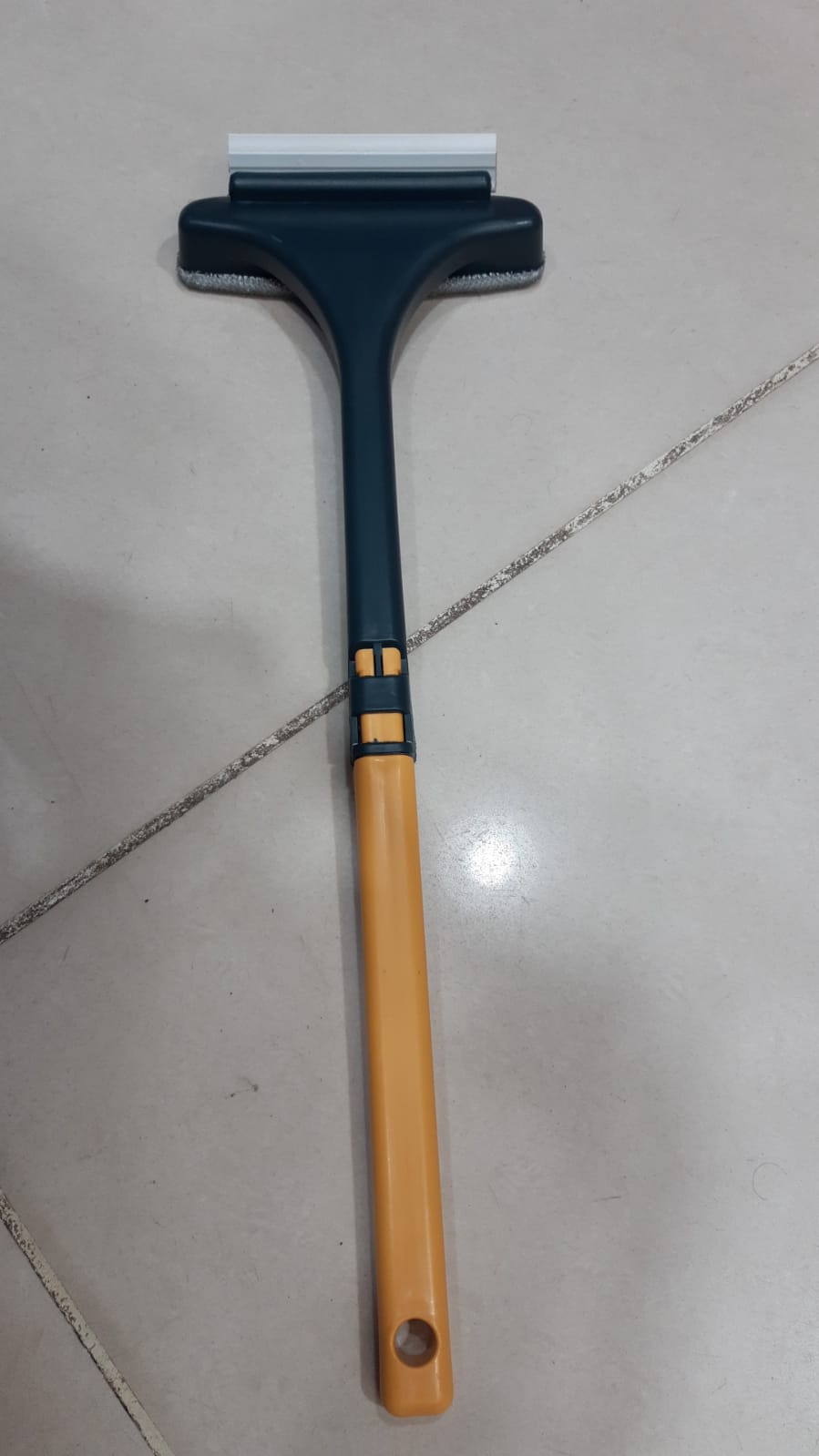 2 In 1 Multi Purpose Brush (random color)