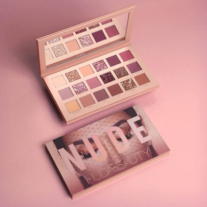 18 Colors Eyeshadow Palette + 36H Eyeliner Marker Deal