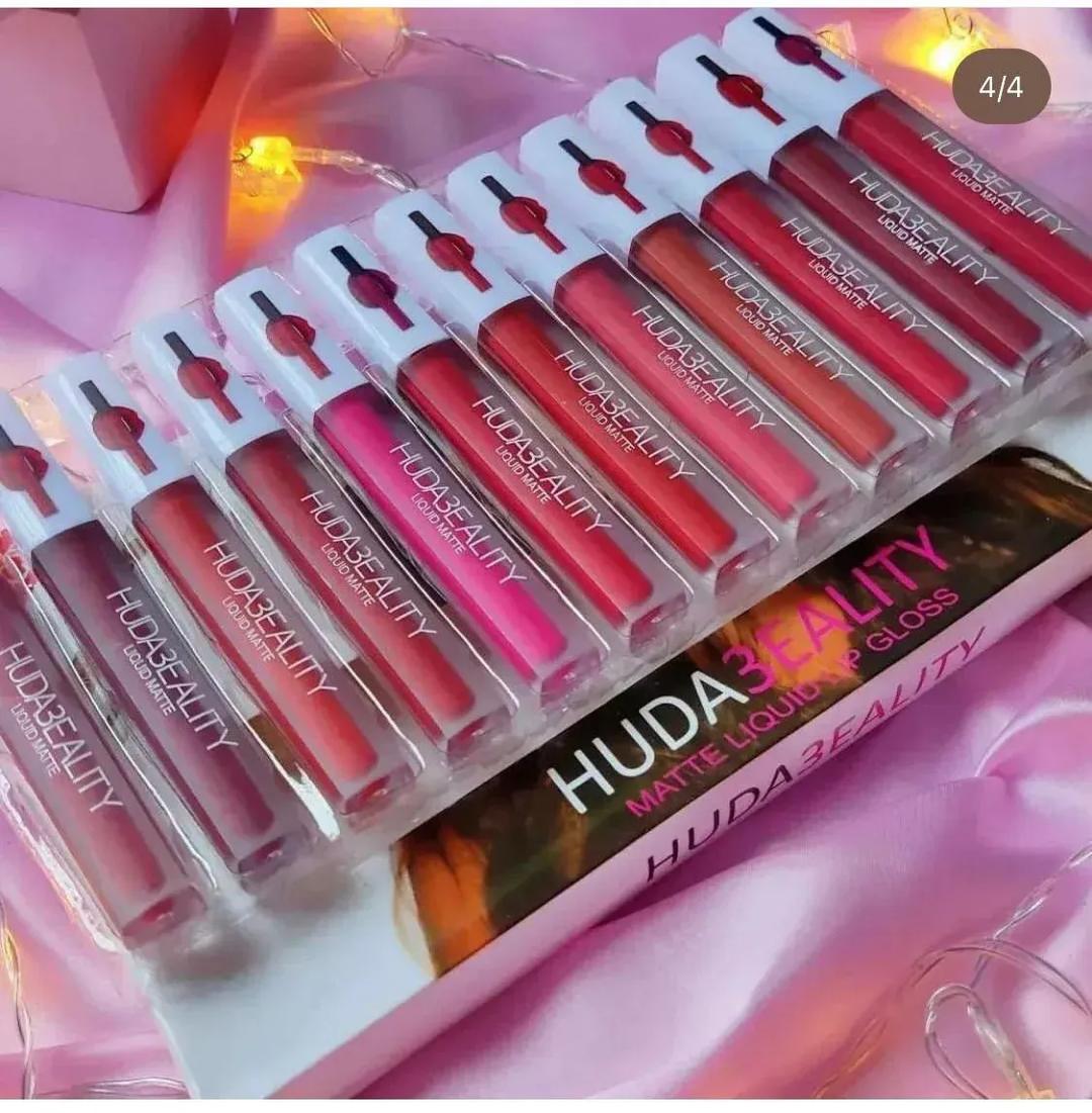 Pack of 6 glossy lipgloss Matte Finish