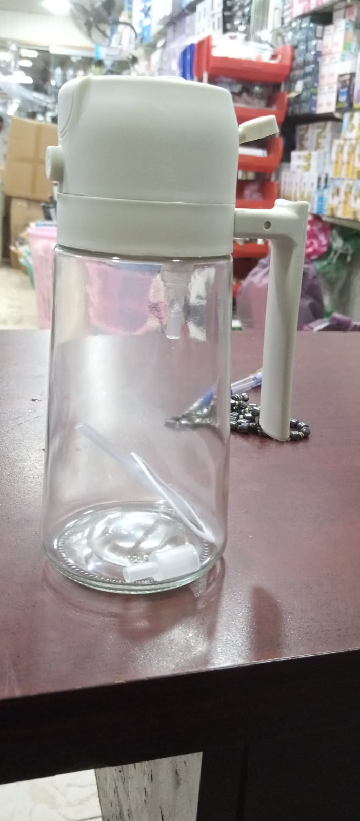 2 in 1 Oil Spray Jug - 470ml (Random Color)