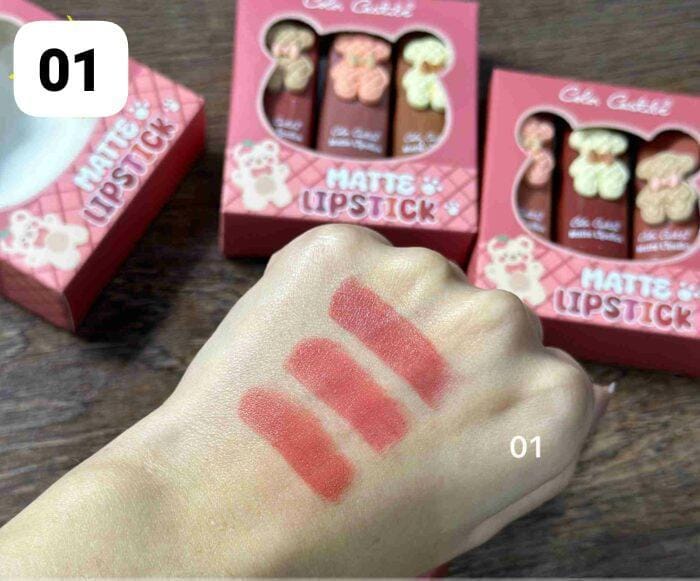 pack of 3 Color castle pigmented lipsticks pack