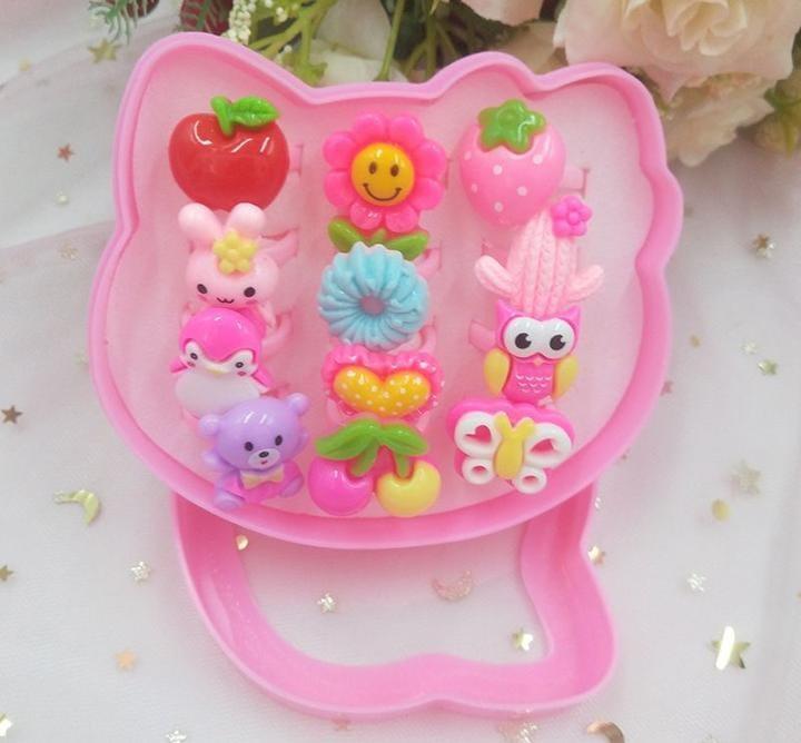 12 PCs cartoon characters rings(plastic)