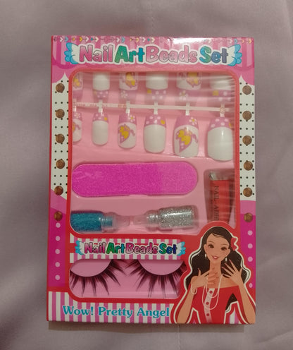 Kids Eyelashes &amp; Nail Art Set