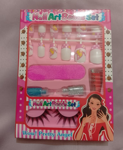 Kids Eyelashes &amp; Nail Art Set