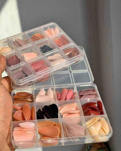 Artificial Nails 144 pcs With Nail Glue, Beautiful Fancy Fake Nails (Random