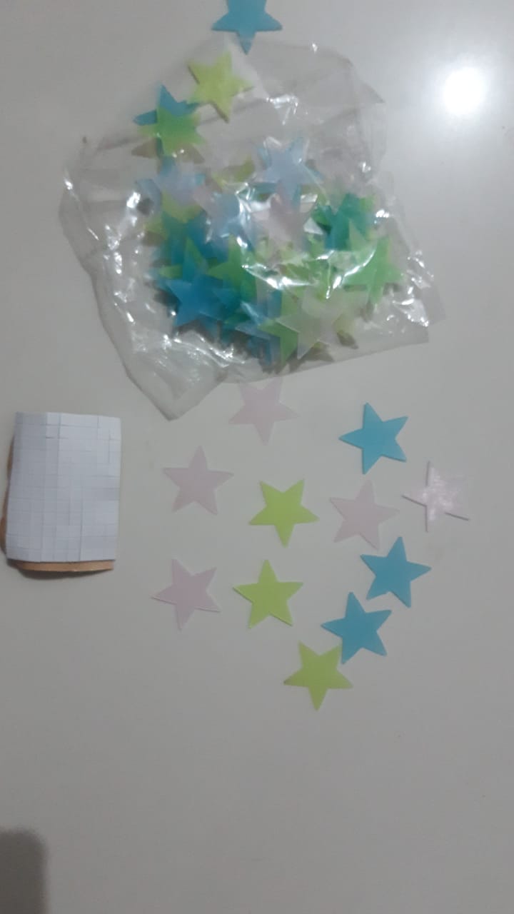 Pack of 100 - 3D Glowing Stars