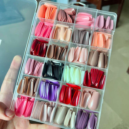 576 pcs nails with box ,Reusable Artificial nails, 24 different colours, beautiful
