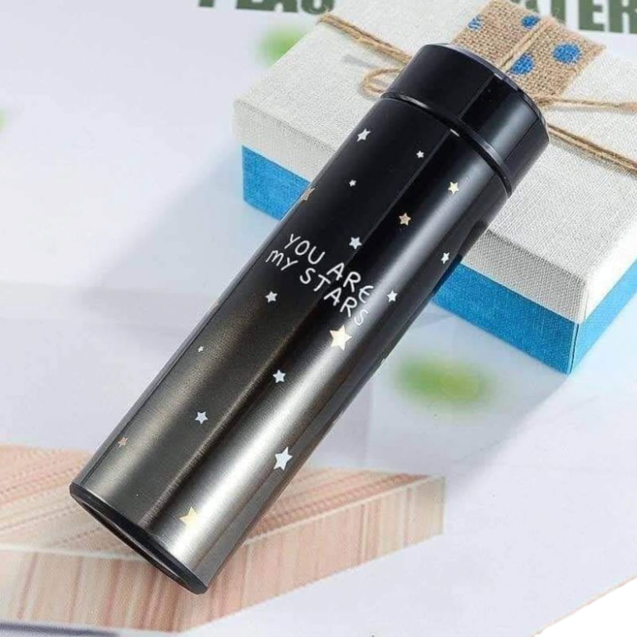 Stars Colorful smart LED Temperature Bottle (500ml) - Random Color