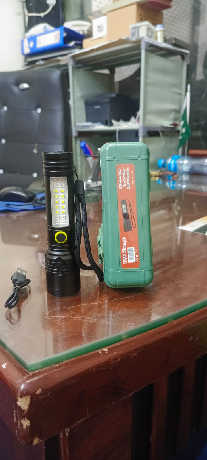 Ruilang Portable Rechargeable Powerful LED Flashlight, Aluminum Alloy Zoom Flashlight