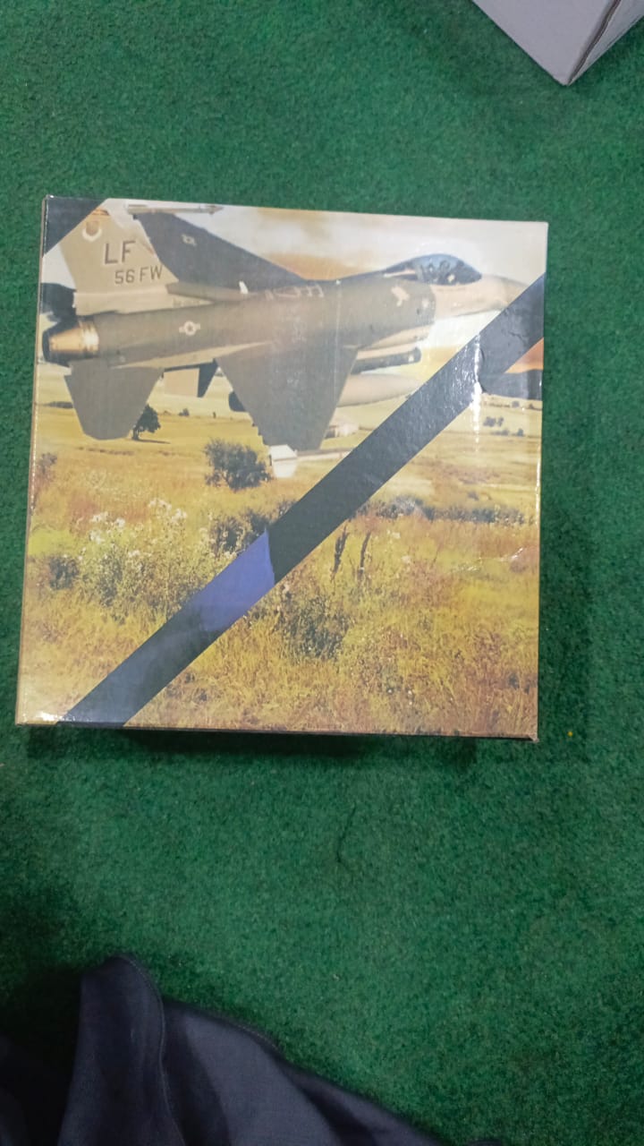 Rouya 7x35 Waterproof Binoculars (Random Color)