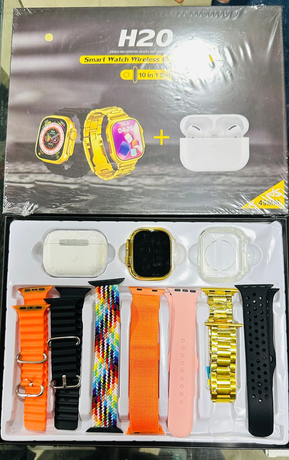 Long Battery H20 Ultra Smartwatch 10 in 1 + Free Airpods