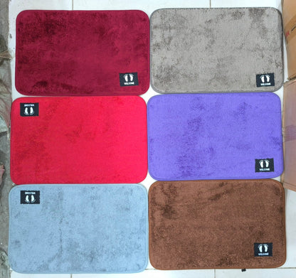 Soft Super Absorbent Bathroom/ door Mat Non-slip 40x60cm (random color)