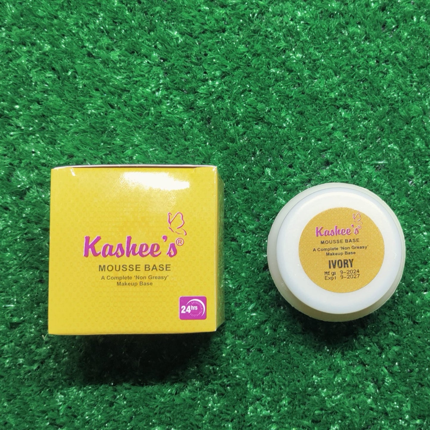 Kashee's Mousse base 24 Hrs High Coverage Makeup Base (random shade