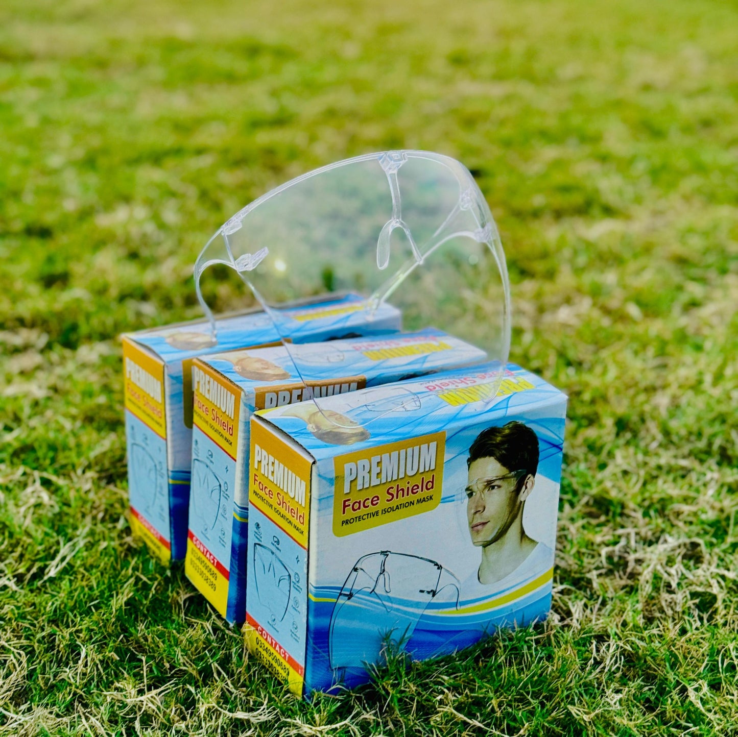 Premium Unisex Full Shield Face Mask - Transparent, Anti-Fog, Comfortable and Reusable