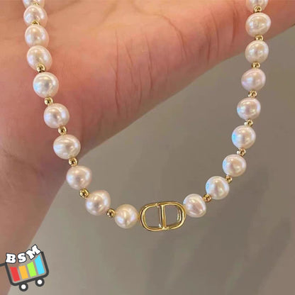 Beautiful Pearl Charm Korean Elegant Necklace For Girls