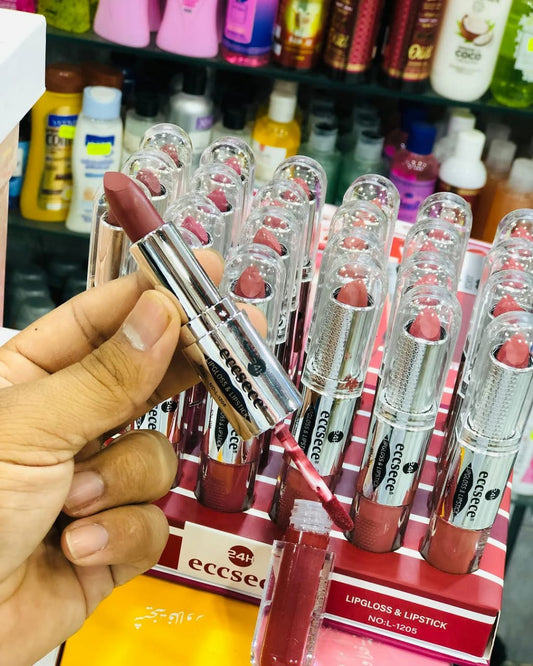 Highly Pigmented, Soft And Smooth Texture Matt - 2 in 1 Lipstick