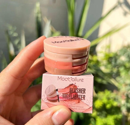 Mocallure 3 in 1 blusher highlighter kit Package Includes: 1 x Blusher