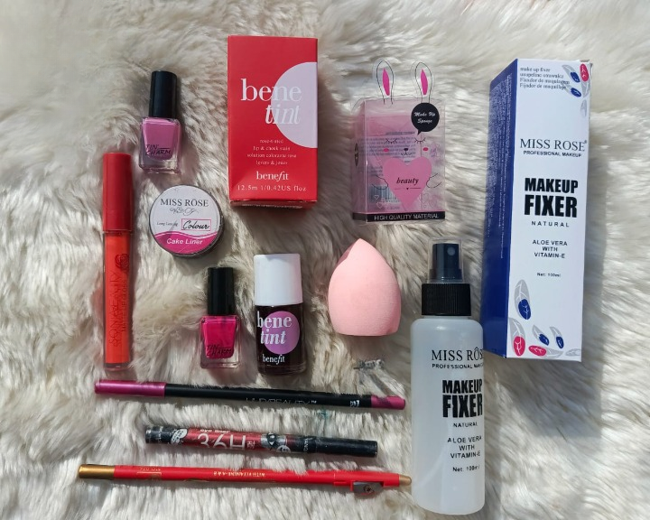 10-in-1 Ultimate Makeup Deal Complete Beauty Essentials for Every Look!