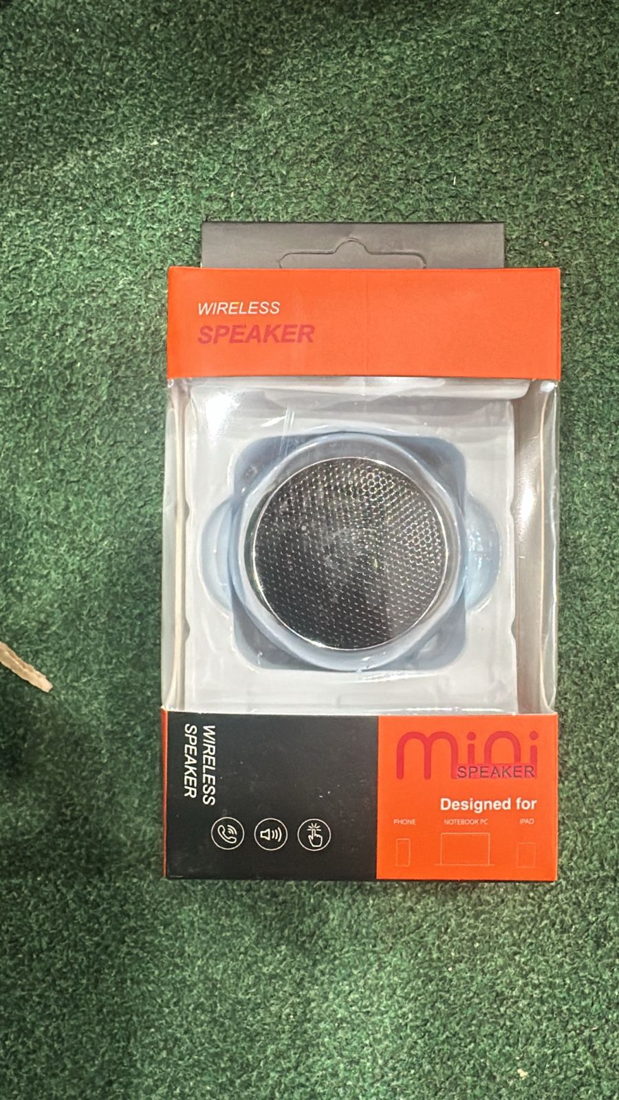 Mini Portable Wireless Bluetooth &amp; Rechargable Speaker (Random color)