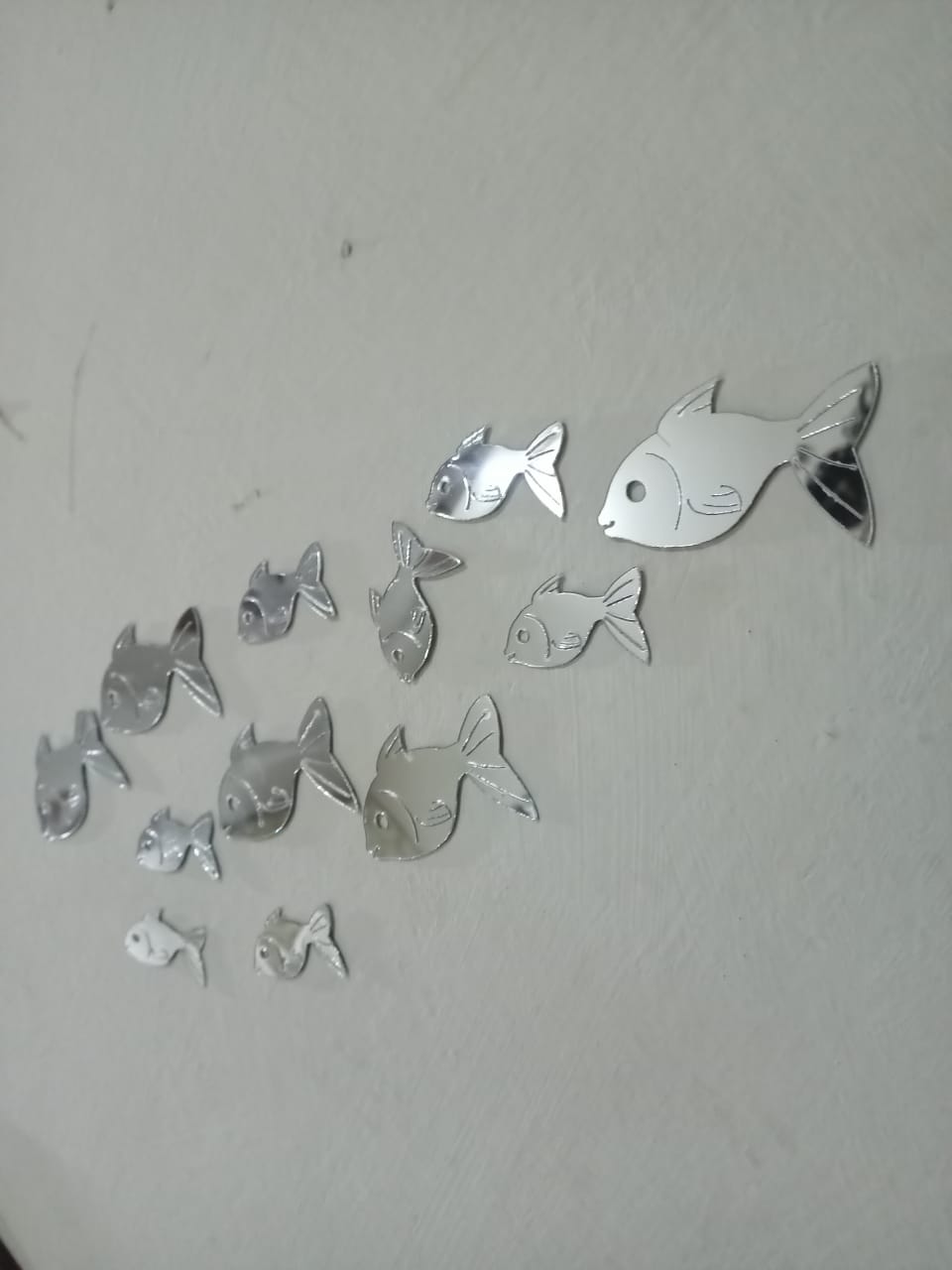 30 Pcs Acrylic Fishes Mirror Wall Art Decor Fishes Mirror Stickers