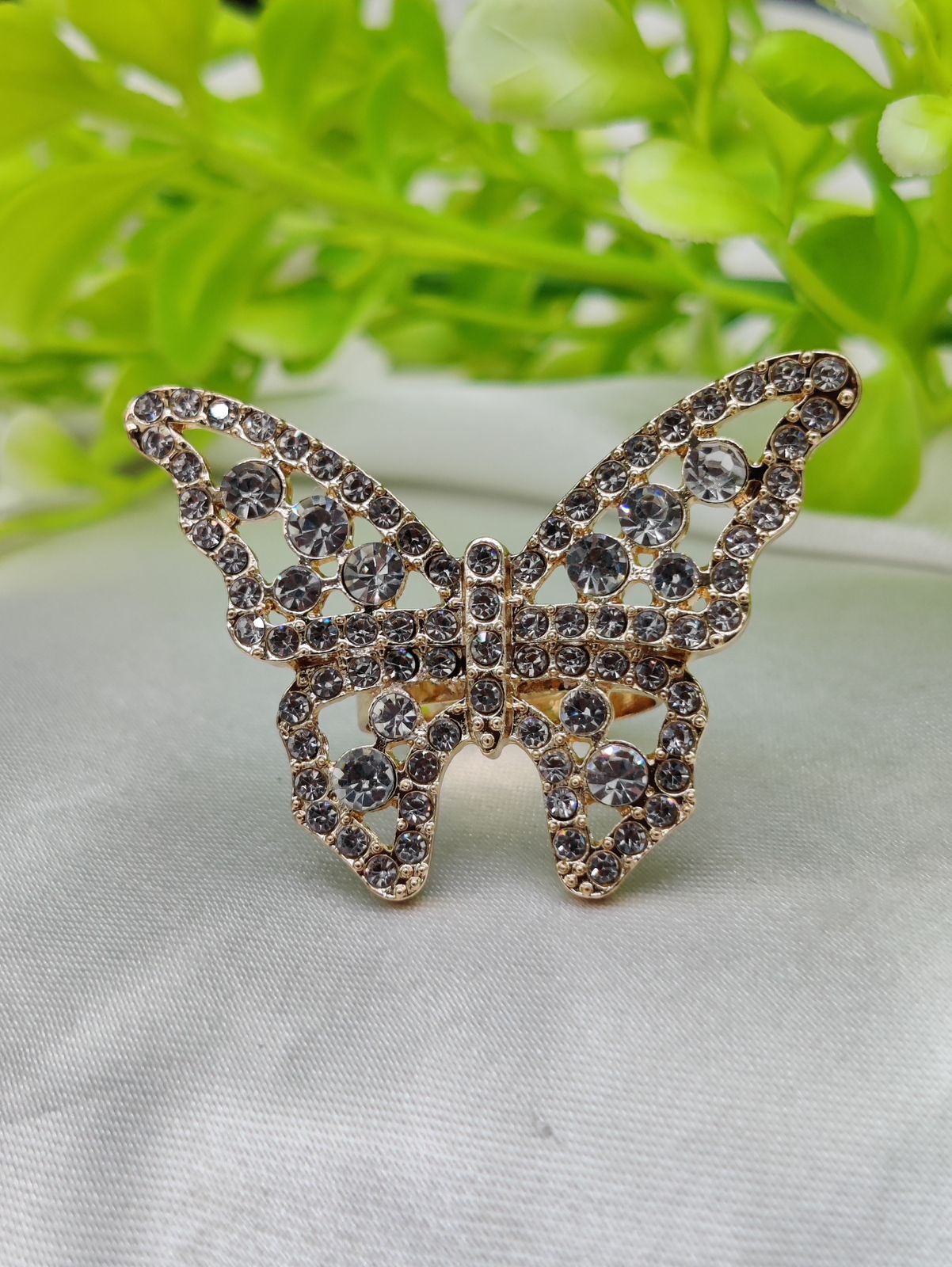 1 Piece Imported Dazzling Butterfly Crystal Ring - Embrace Elegance | Adjustable