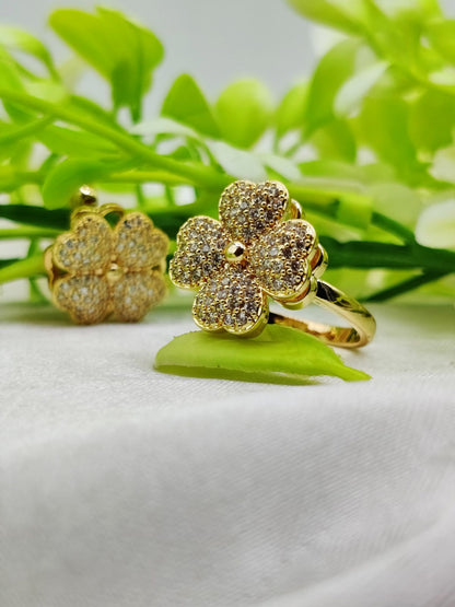 1 Piece Imported Blossoming Elegance Moveable Ring Gold &amp; Silver Color