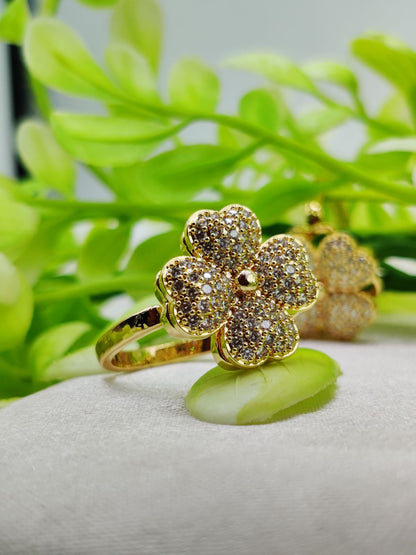 1 Piece Imported Blossoming Elegance Moveable Ring Gold &amp; Silver Color