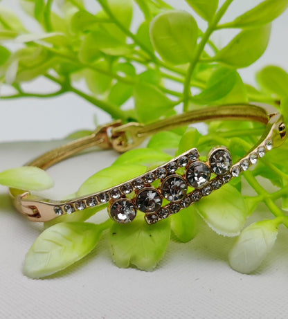 Radiant Elegance Adjustable Crystal Bracelet | Best Quality Artificial Bracelet For Girls