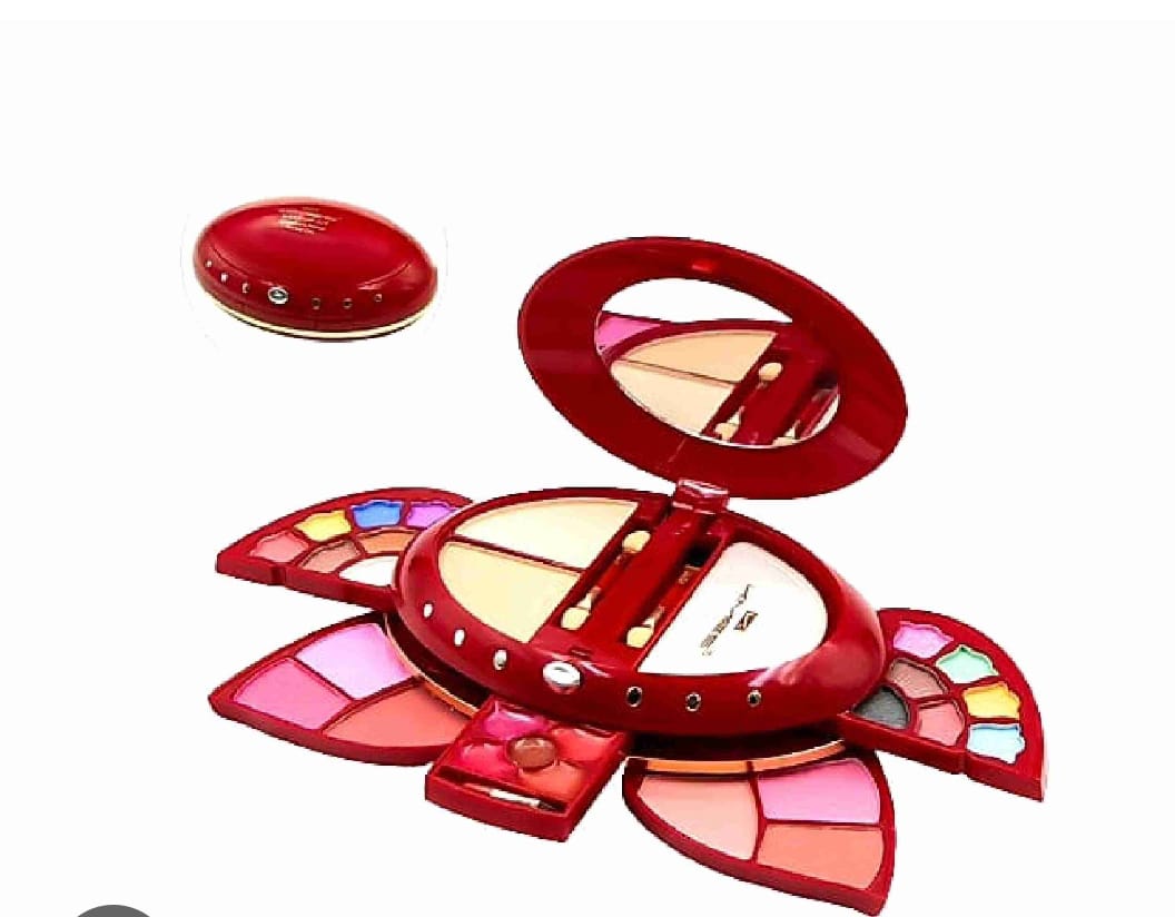 Best Makeup Kit Gift Set for Professionals / Makeup Kit Set Cosmetics