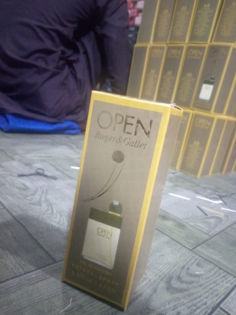 Open Roger &amp; Gallet Perfume For Men - 100 ml | Made