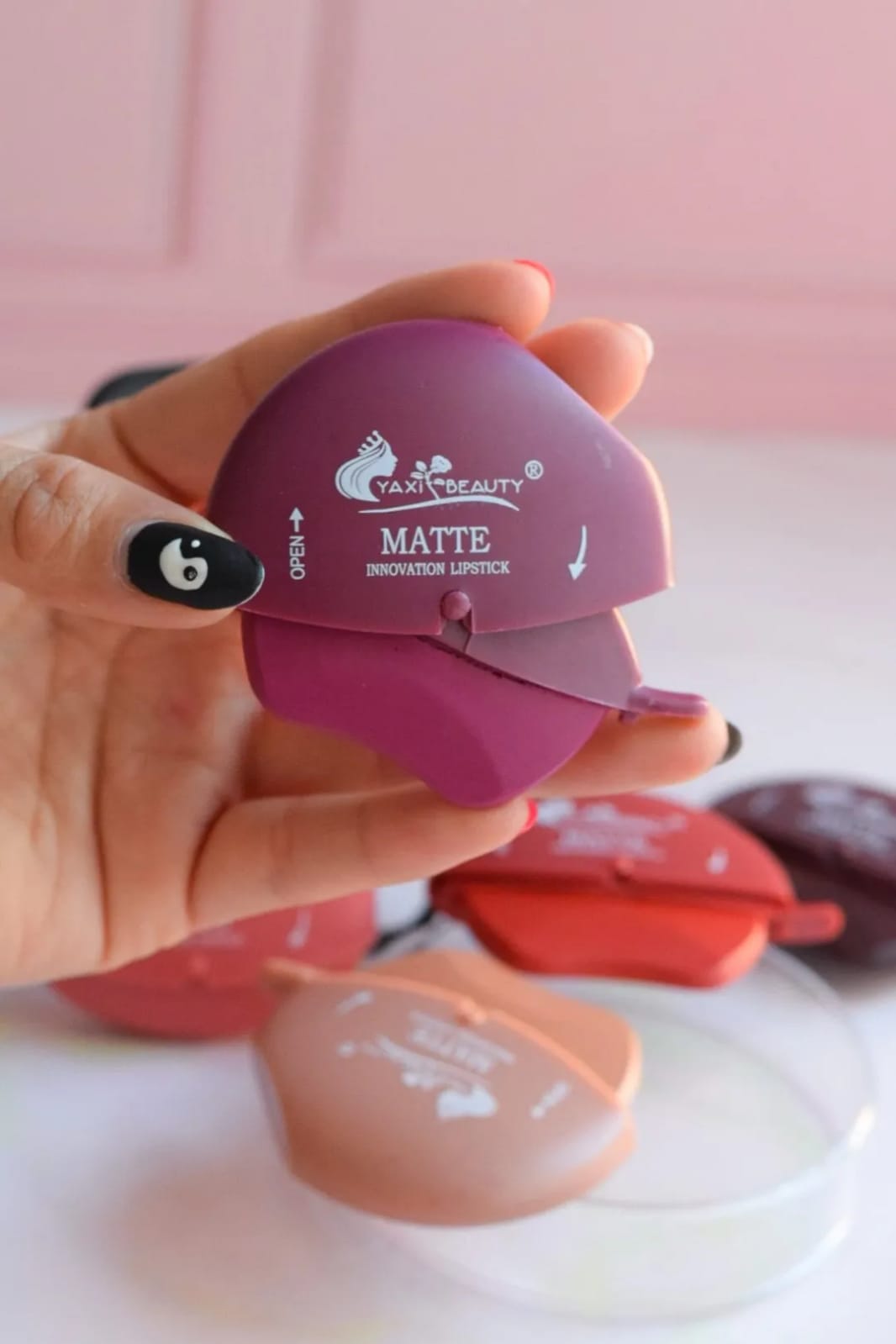 Velvet Matte Lipstick Lazy Lip Lipstick Matte Long Lasting Lipstick (random color)