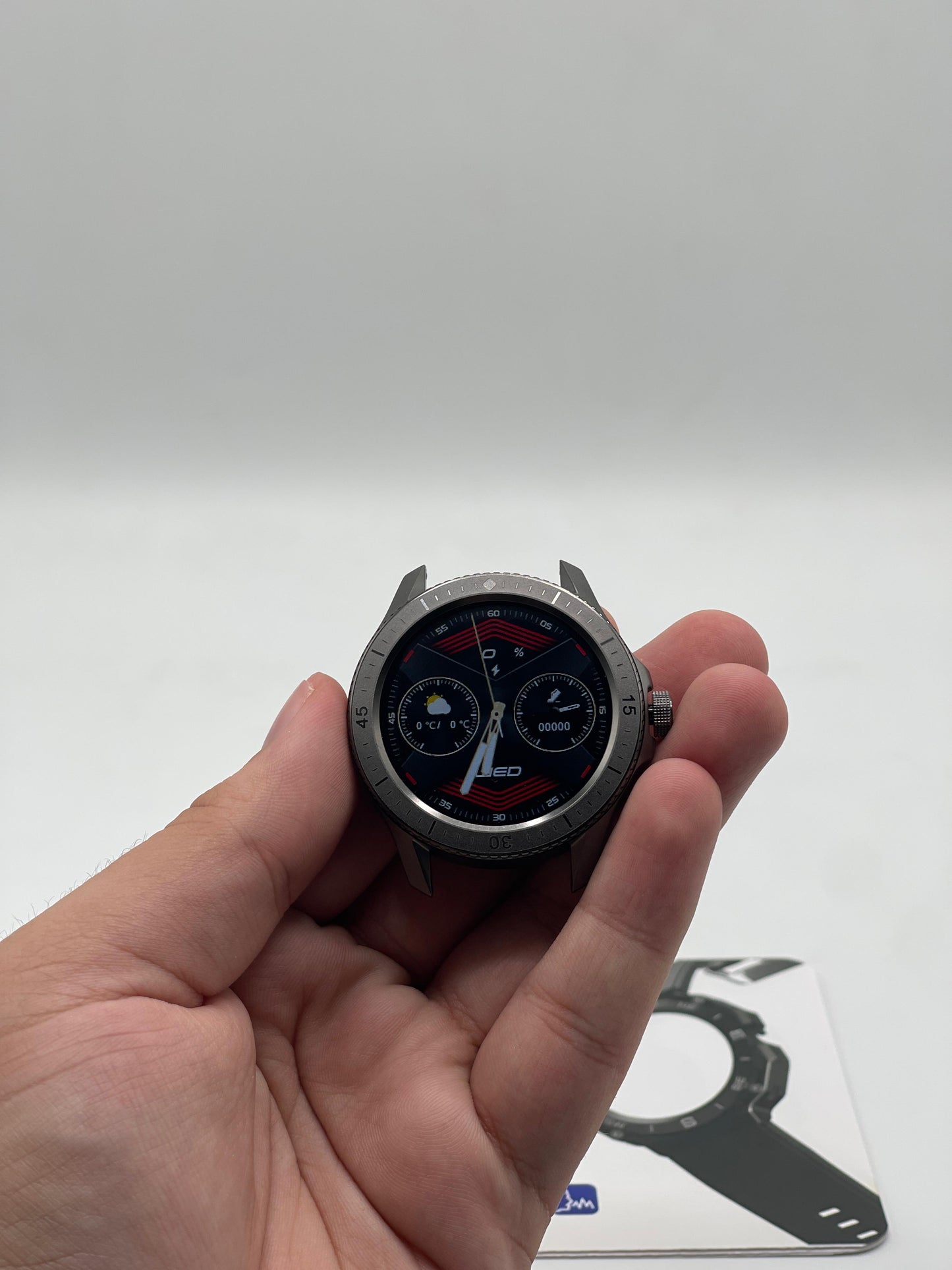 SK 22 Smartwatch With 2 Watch Body And 2 Stripes AMOLED Display