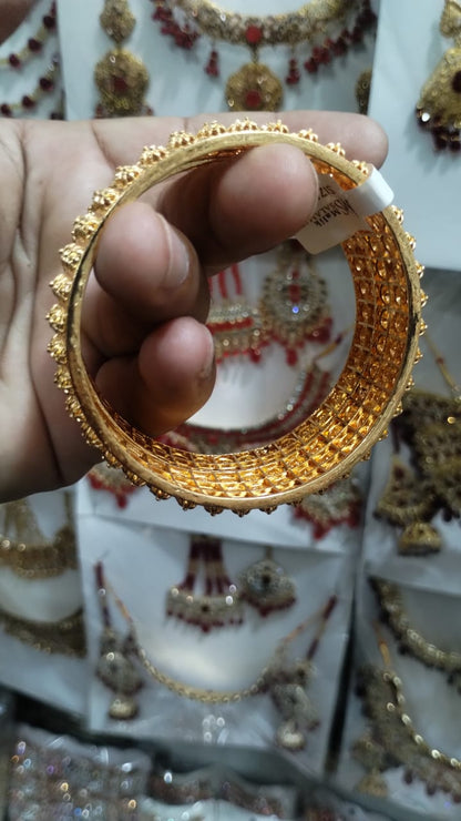 Golden Brass Bangles for Women 1 Pair Artificial Jewelry Bangles in