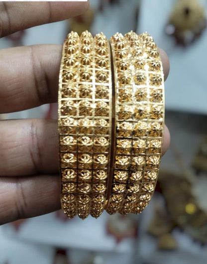 Golden Brass Bangles for Women 1 Pair Artificial Jewelry Bangles in