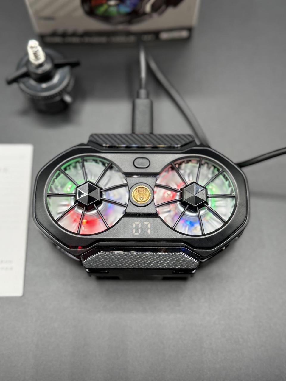 FS06 Semiconductor Cooling Mobile Phone Cooler Radiator Dual Fans Digital Display for