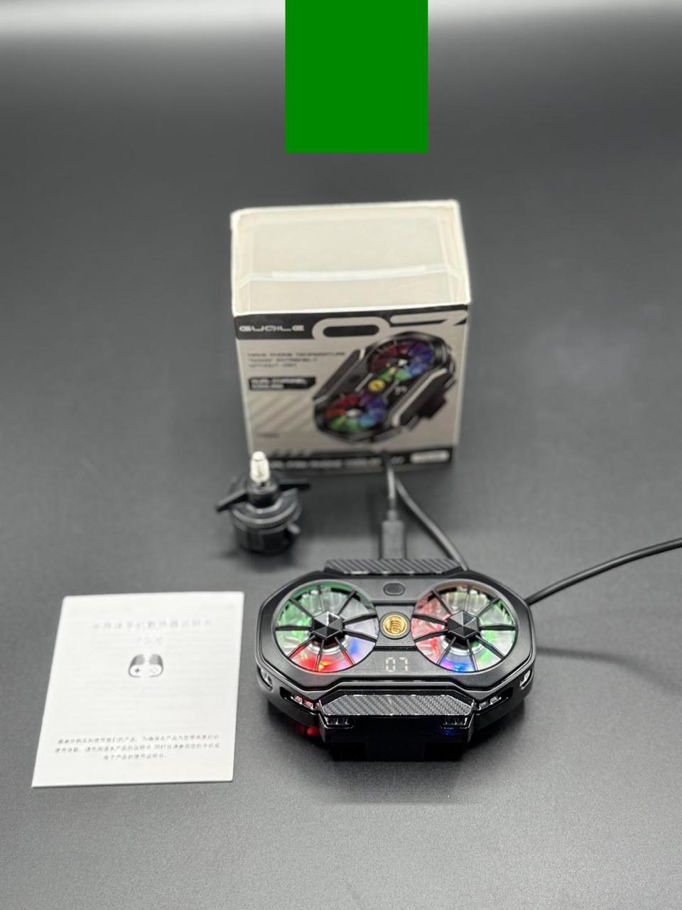 FS06 Semiconductor Cooling Mobile Phone Cooler Radiator Dual Fans Digital Display for