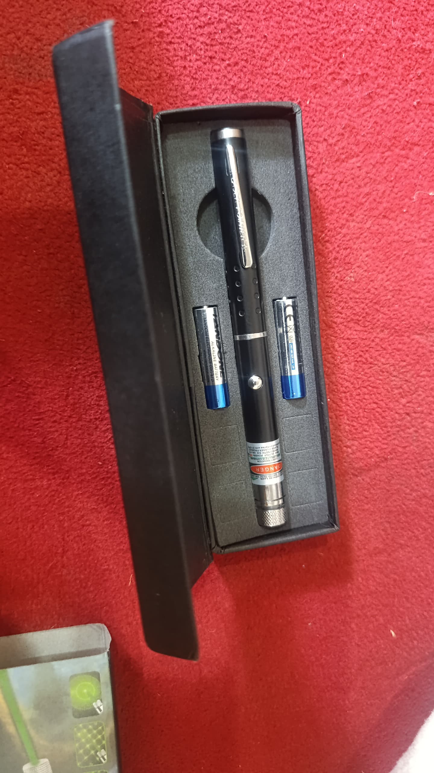 Green Multipurpose Laser Pointer Pen with Adjustable Antenna Cap for Pattern Projection