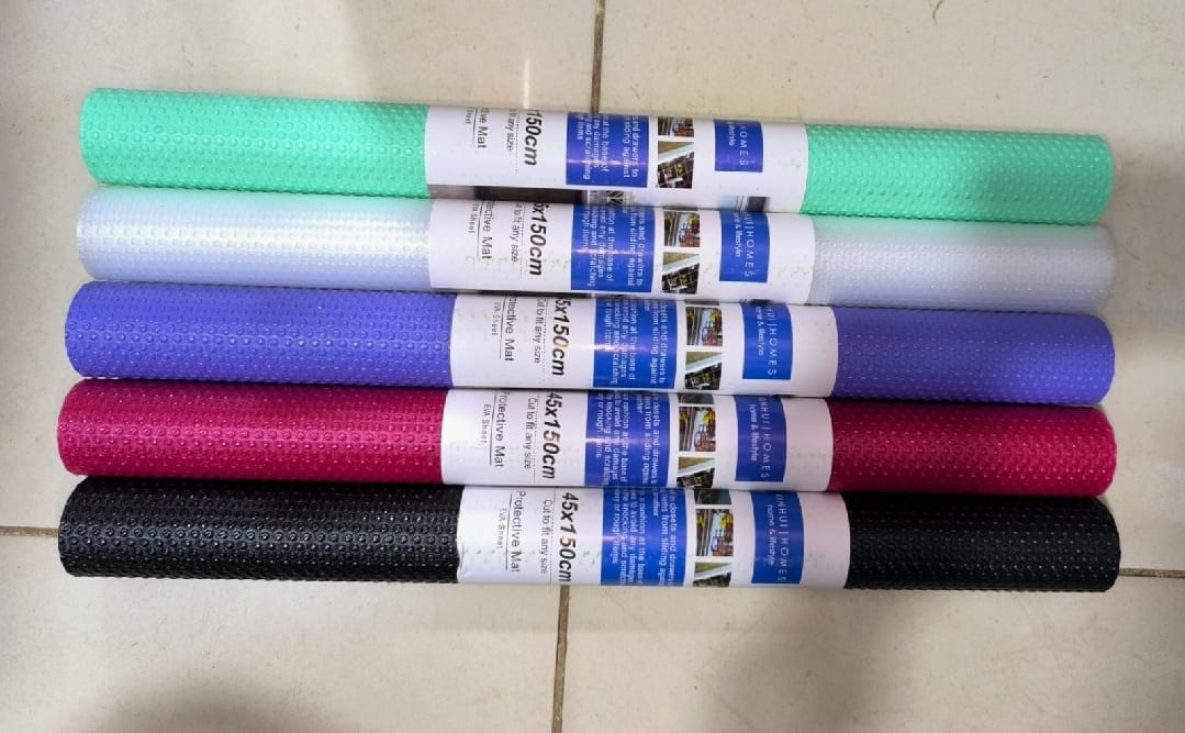 Anti-Slip Fridge Sheet Roll 45x150cm Spill-Proof Refrigerator Liner for Organized