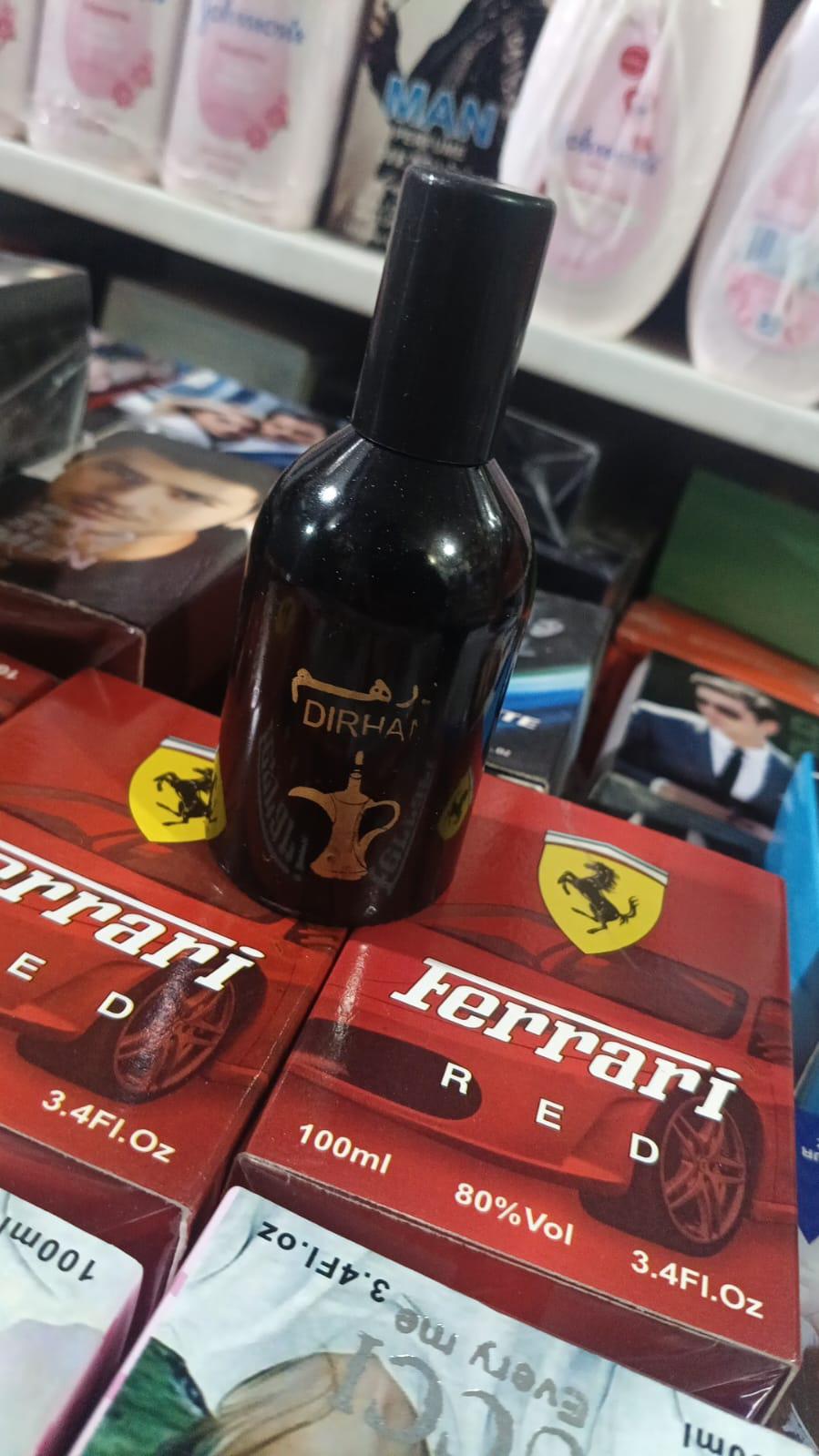 Unisex Long-Lasting Golden Liquid Perfume 3 to 4 Hour Fragrance, Elegant