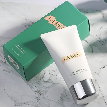 LA MER The Cleansing Foam Luxurious Face Cleanser | Purify. Refresh.