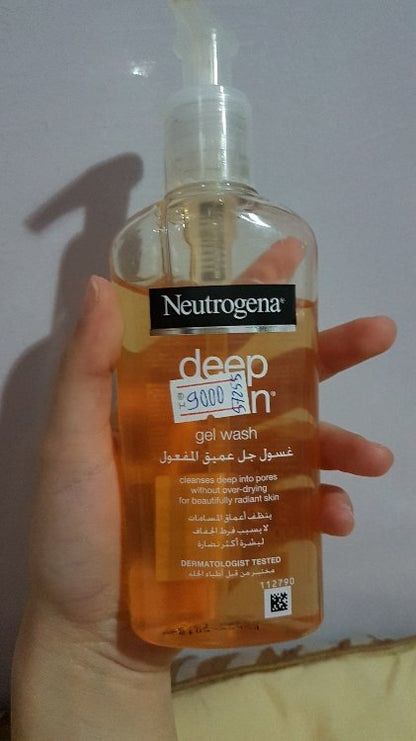 Neutrogena Deep Clean Gel Wash Oil-Free Daily Facial Cleanser for Oily
