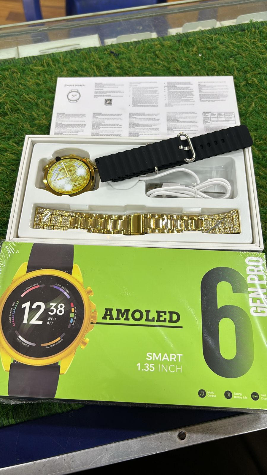 GEN PRO 6 AMOLED Smartwatch Display with Dual Straps (Silicone +