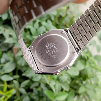 Casio A159W-N1DF Classic Digital Bracelet Watch Timeless Retro Style for Men