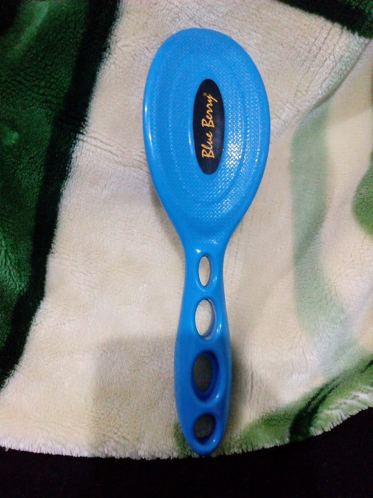 01 PCs - Anti-Tangle Scalp Massager Hair Brush Soft Bristle Detangling